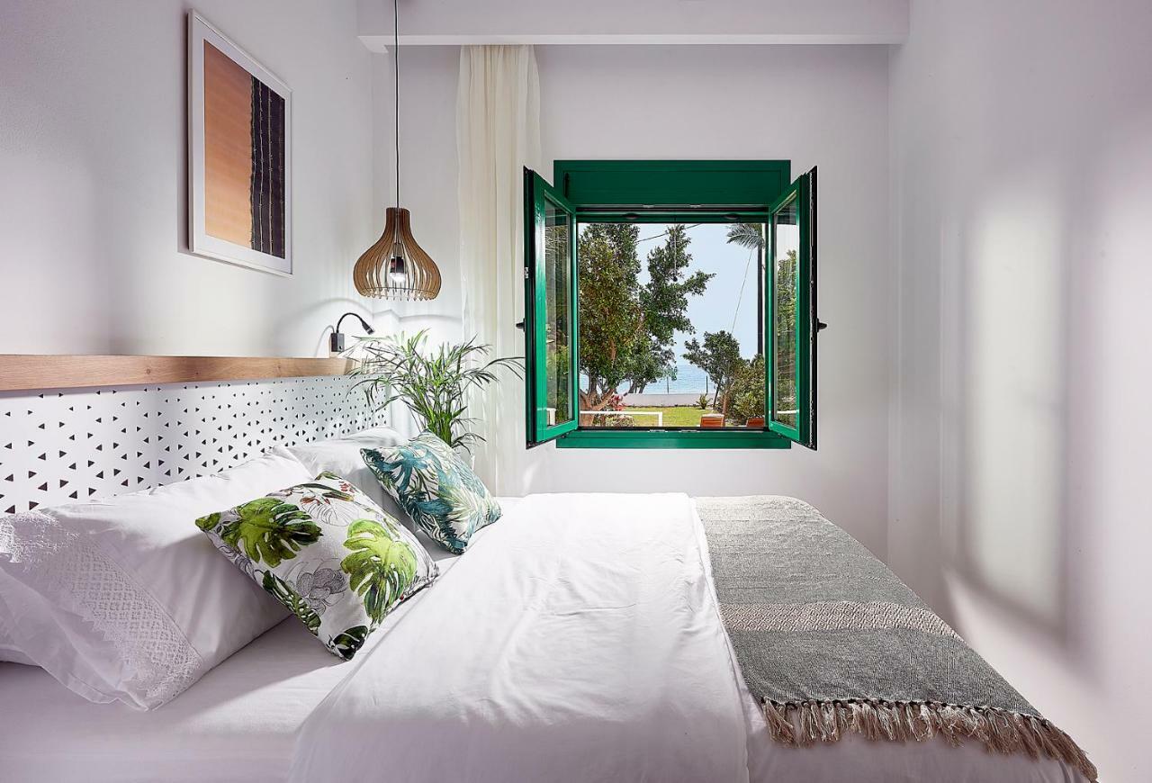 Beachfront Villa On Crete - Kirvas, Member Of Pelagaios Villas Koutsounári Exterior foto